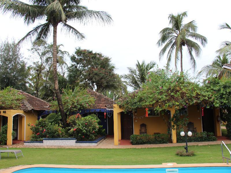 Baia Do Sol - Beach Boutique Baga Exterior foto